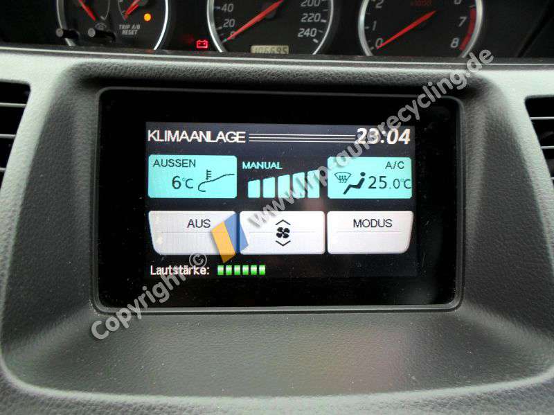 Nissan Primera P12 Bj.2004 original Bordmonitor Display farbig 28090AV617